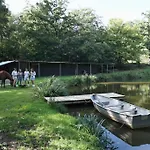 Homestorys Nature - Lakeview Pavilion * Eupen