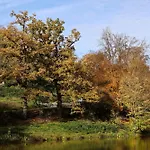 Homestorys Nature - Lakeview Pavilion * Eupen