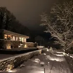 Homestorys Nature - Lakeview Pavilion Villa *