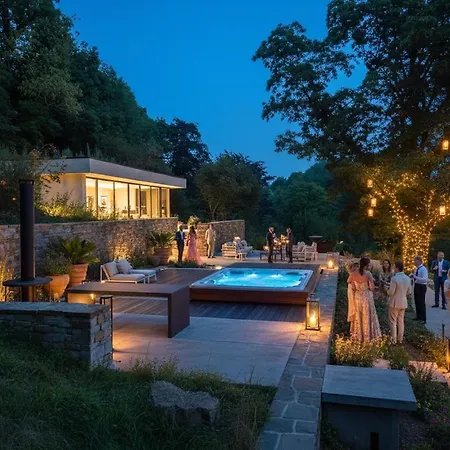 Homestorys Nature - Lakeview Pavilion