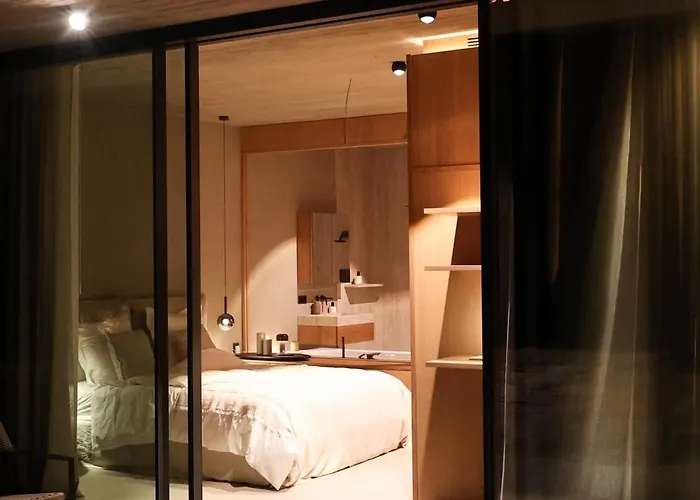 Homestorys Nature - Lakeview Pavilion Villa