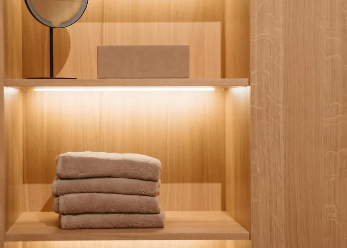 Homestorys Nature - Lakeview Pavilion * Eupen