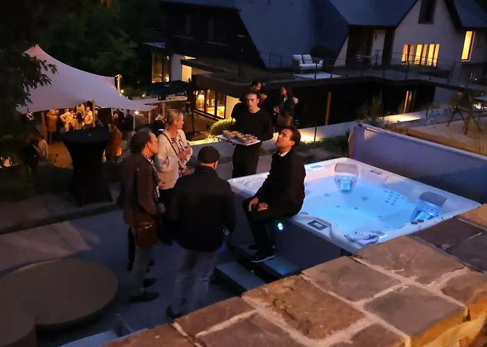 Homestorys Nature - Lakeview Pavilion Villa Eupen