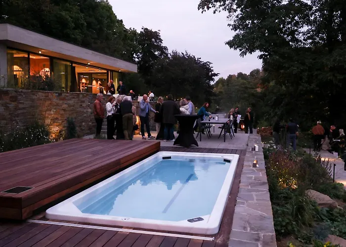 Homestorys Nature - Lakeview Pavilion * Eupen